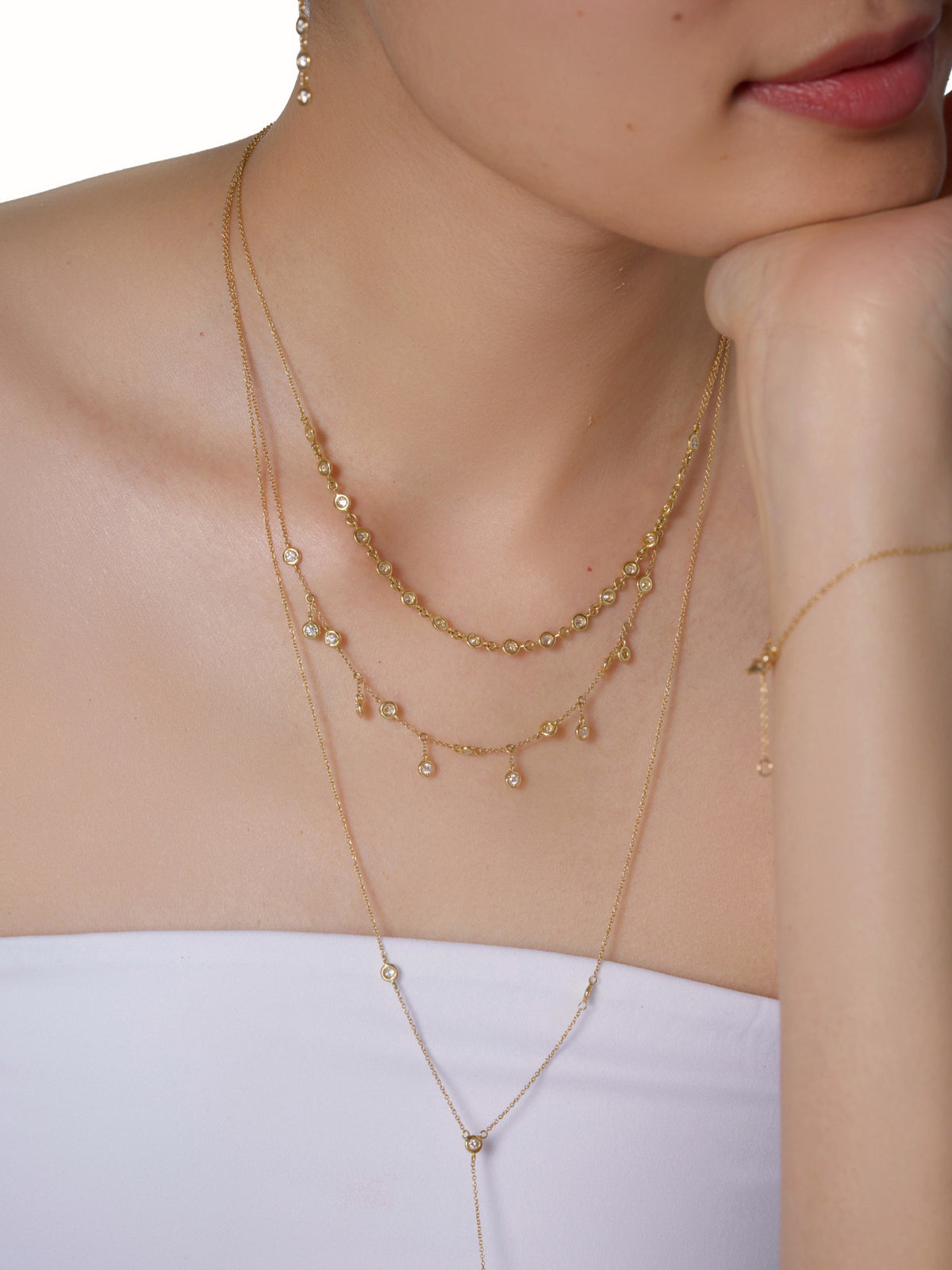 Essential Bezel Scattered Necklace