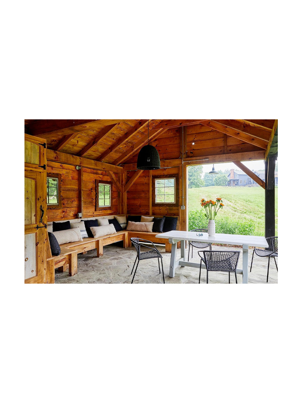 Country Life: Homes of the Catskill Mountains and Hudson Valley