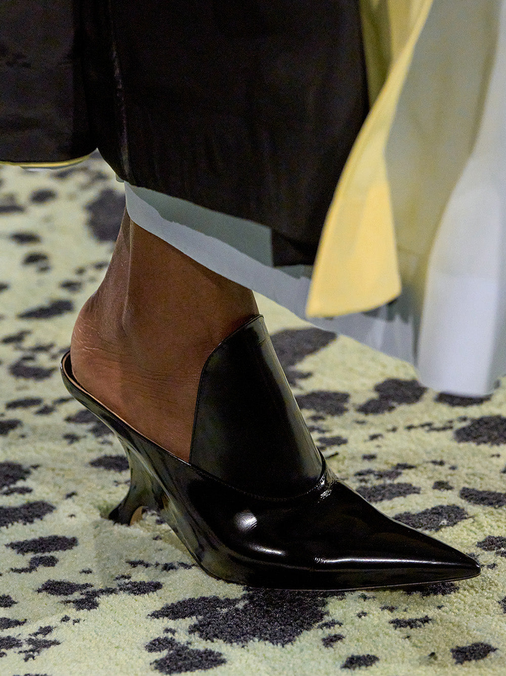 Vinyl Rocket Mules – Kirna Zabête
