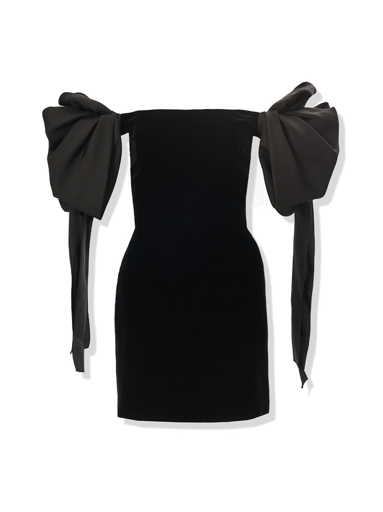Carolina Herrera | Off-Shoulder Velvet Mini Dress Kirna Zabte Carolina Herrera | Off-Shoulder Velvet Mini Dress Kirna Zabte
