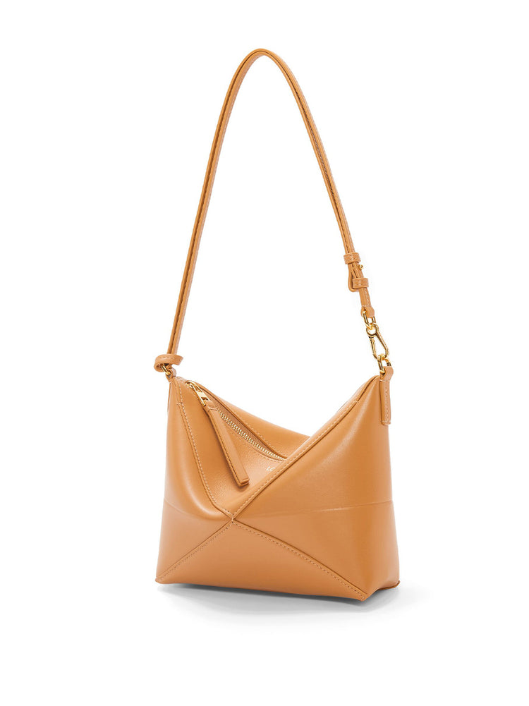 LOEWE バッグ Loewe x Paula's Ibiza Basket Bag in Palm Leaf with Leather Handles