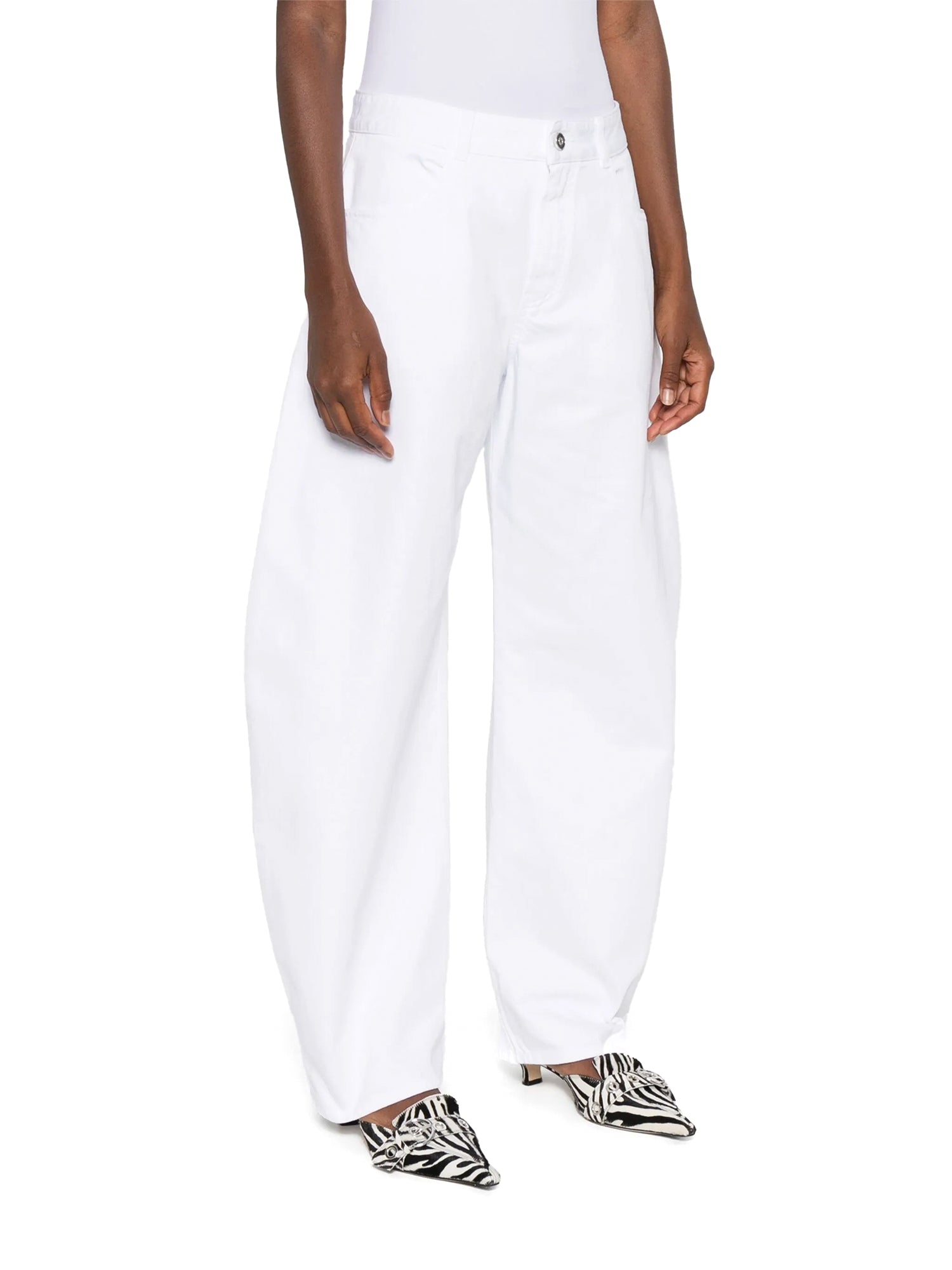 Low Rise Round Jeans
