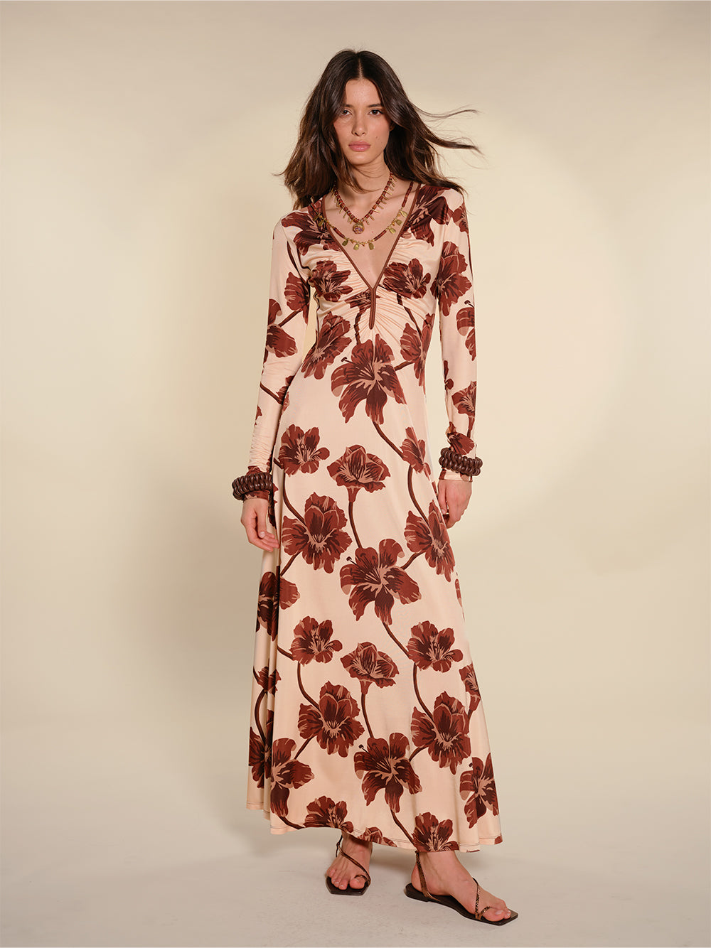 Alma Bordada Dress