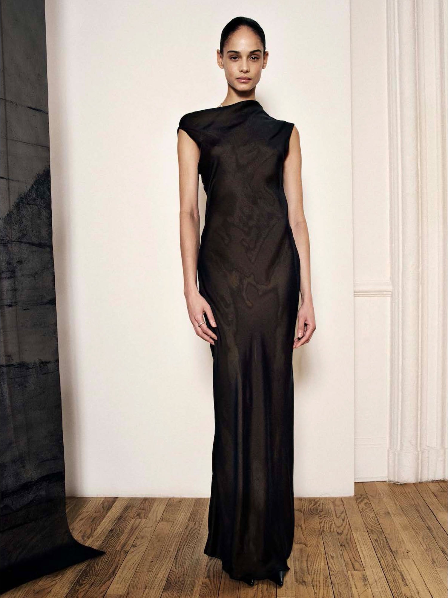 Lilith Sleeveless Dress