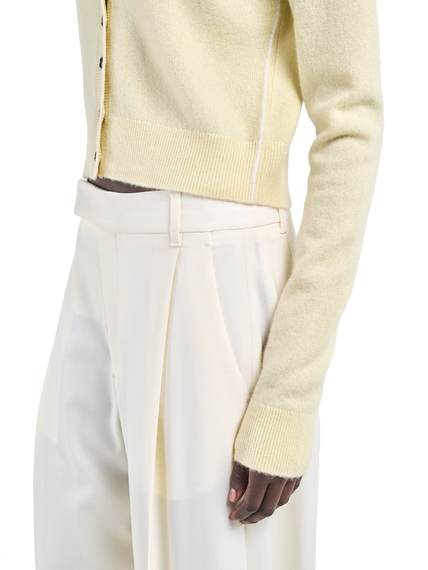 Shrunken V Cardigan