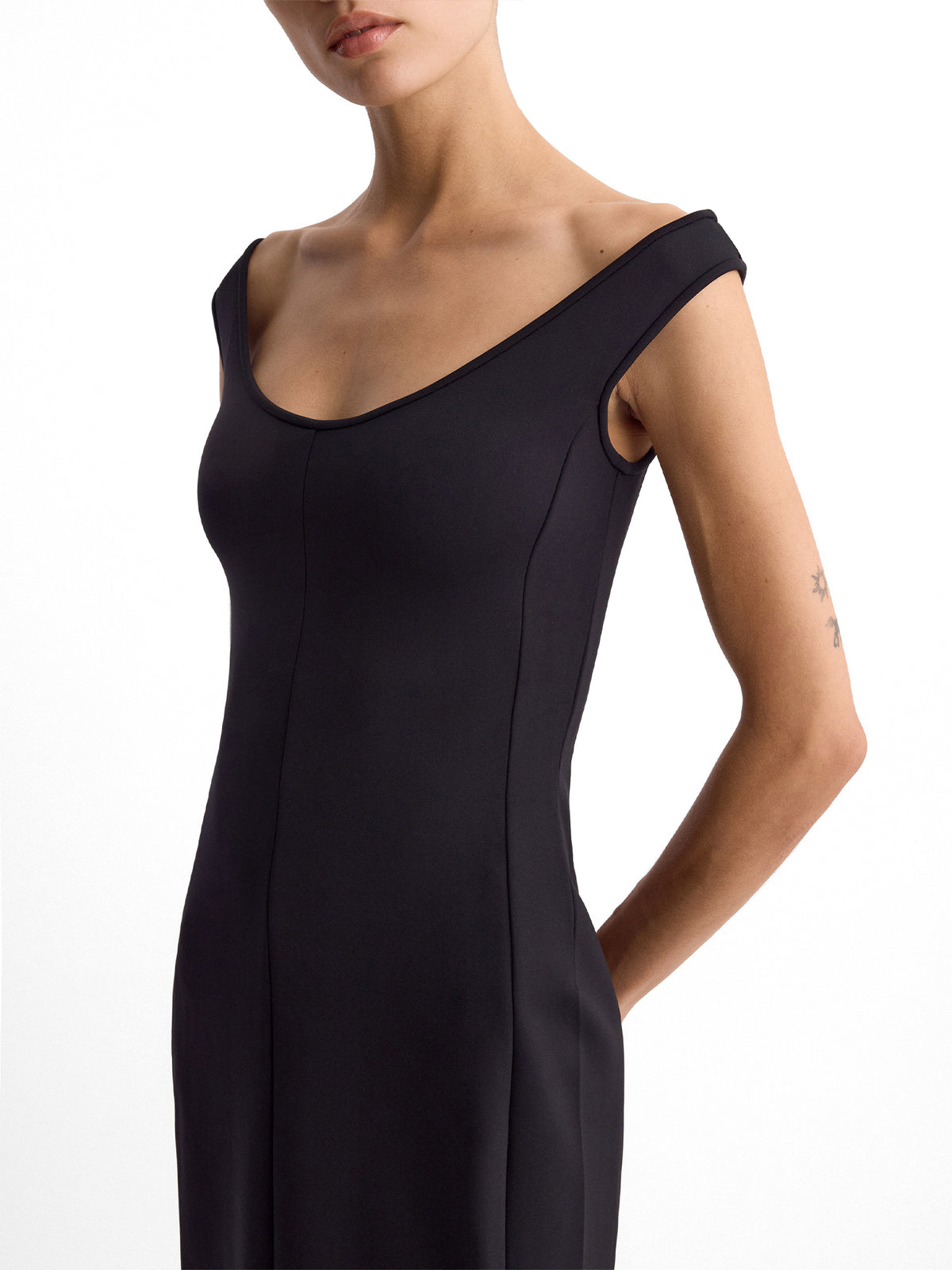 Oriana Molded Midi Dress