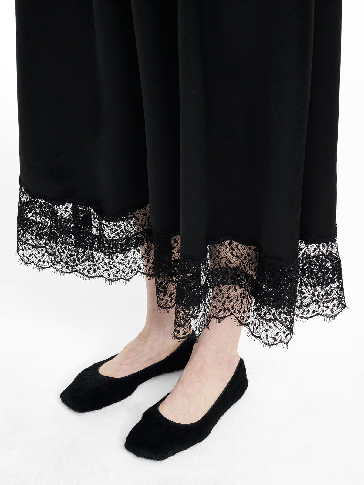 Lace-Trim Gathered Midi Skirt