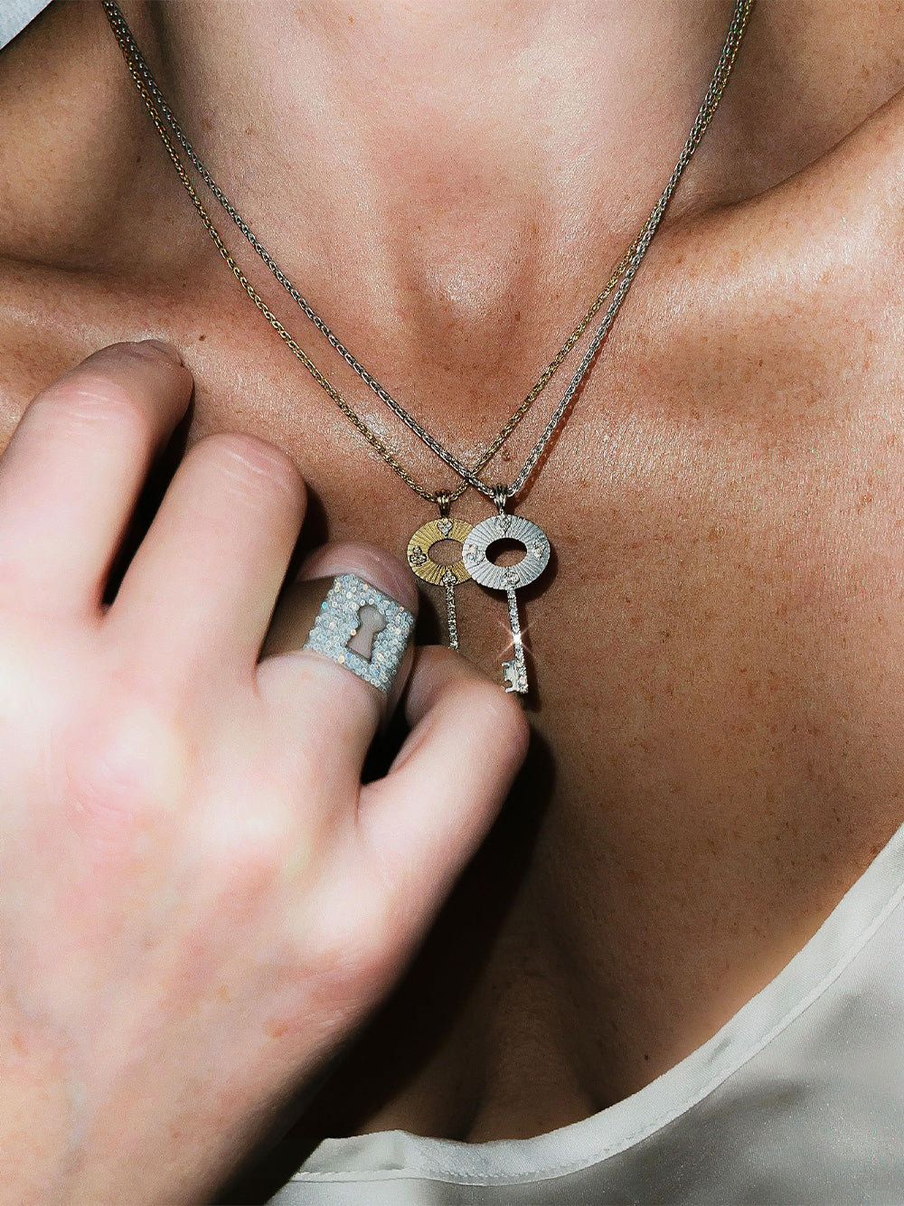 Pouvoir Necklace