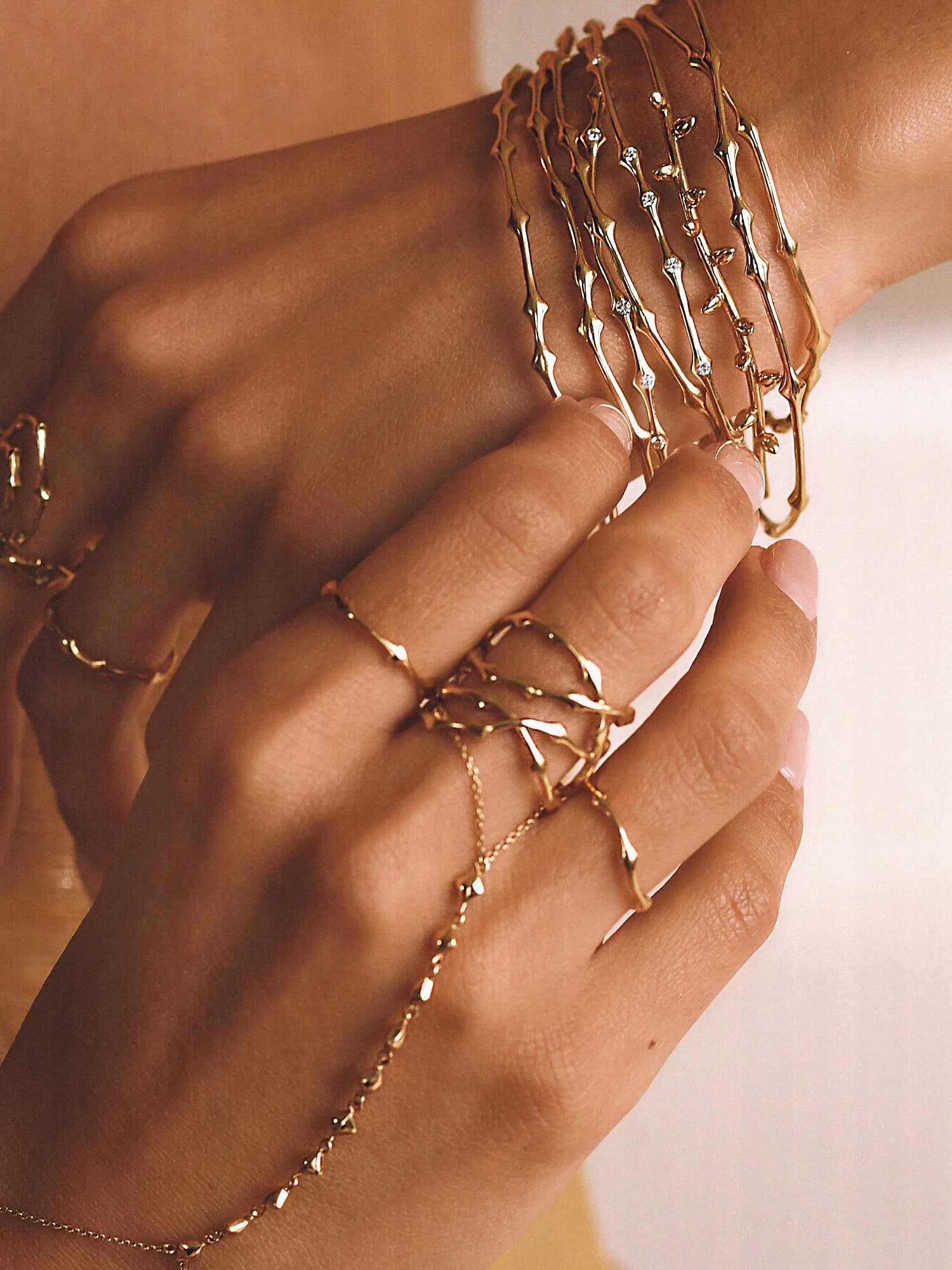 Rani Diamond Thorn Bangle