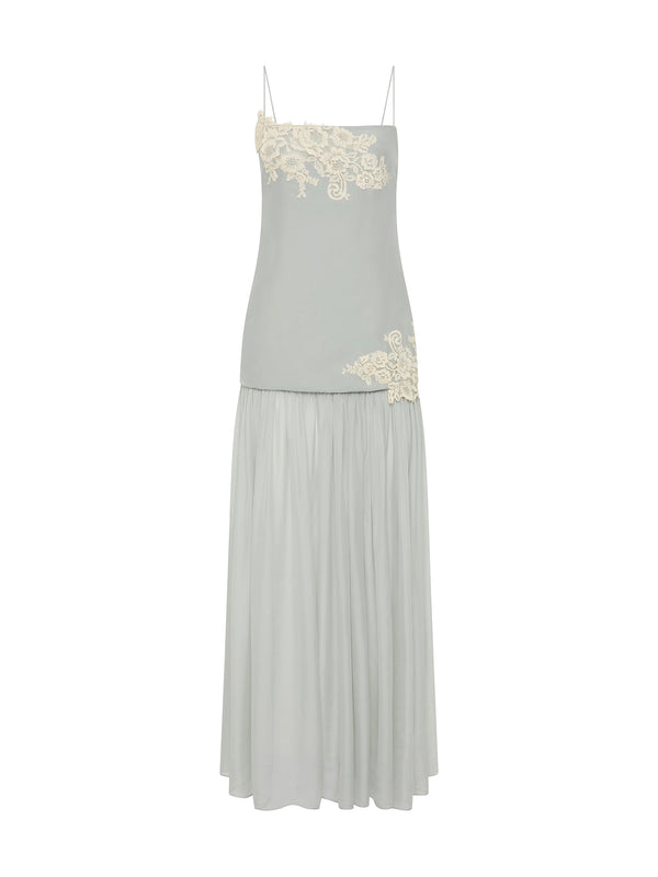 Noria Tiered Gown