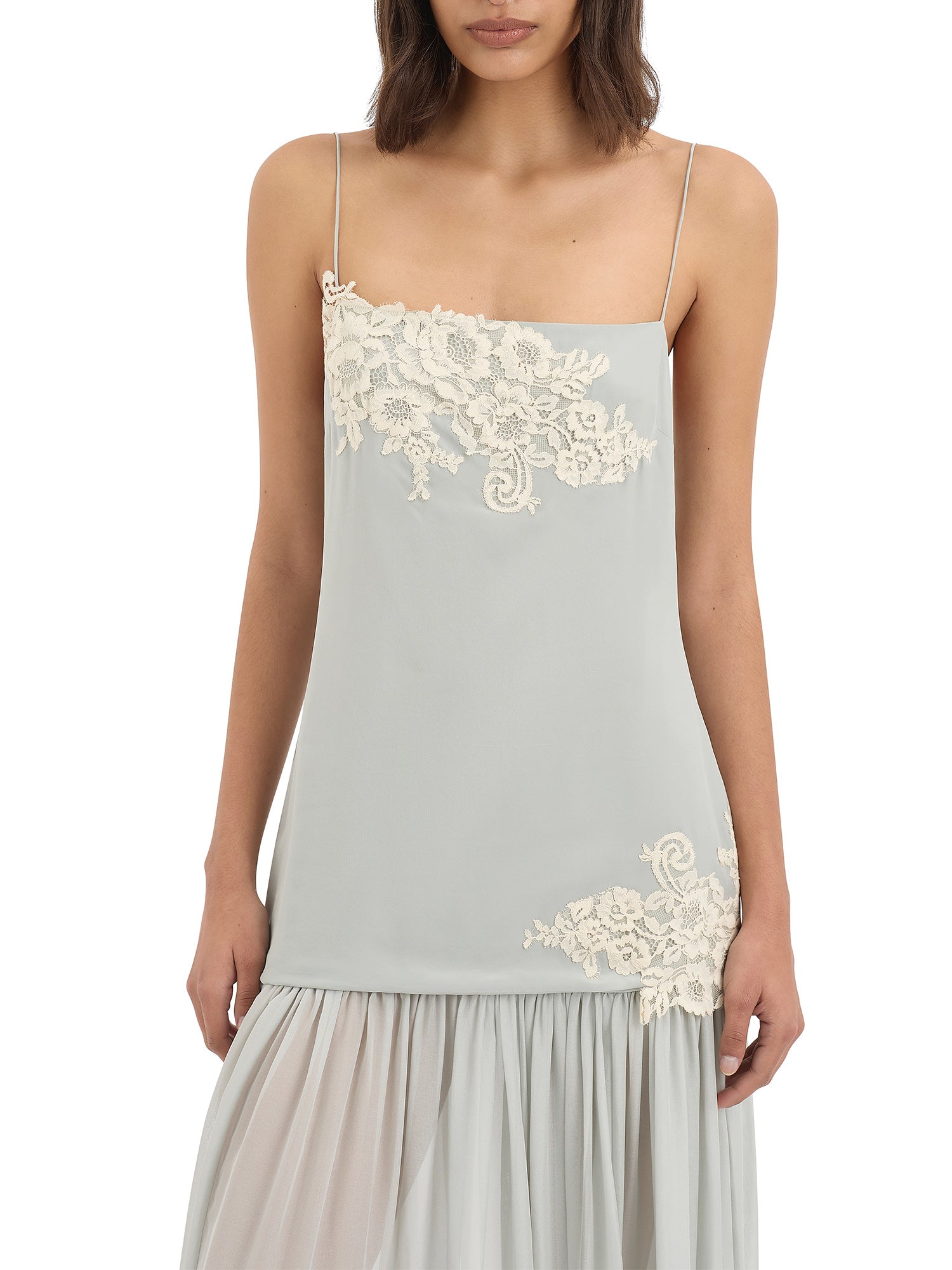 Noria Tiered Gown