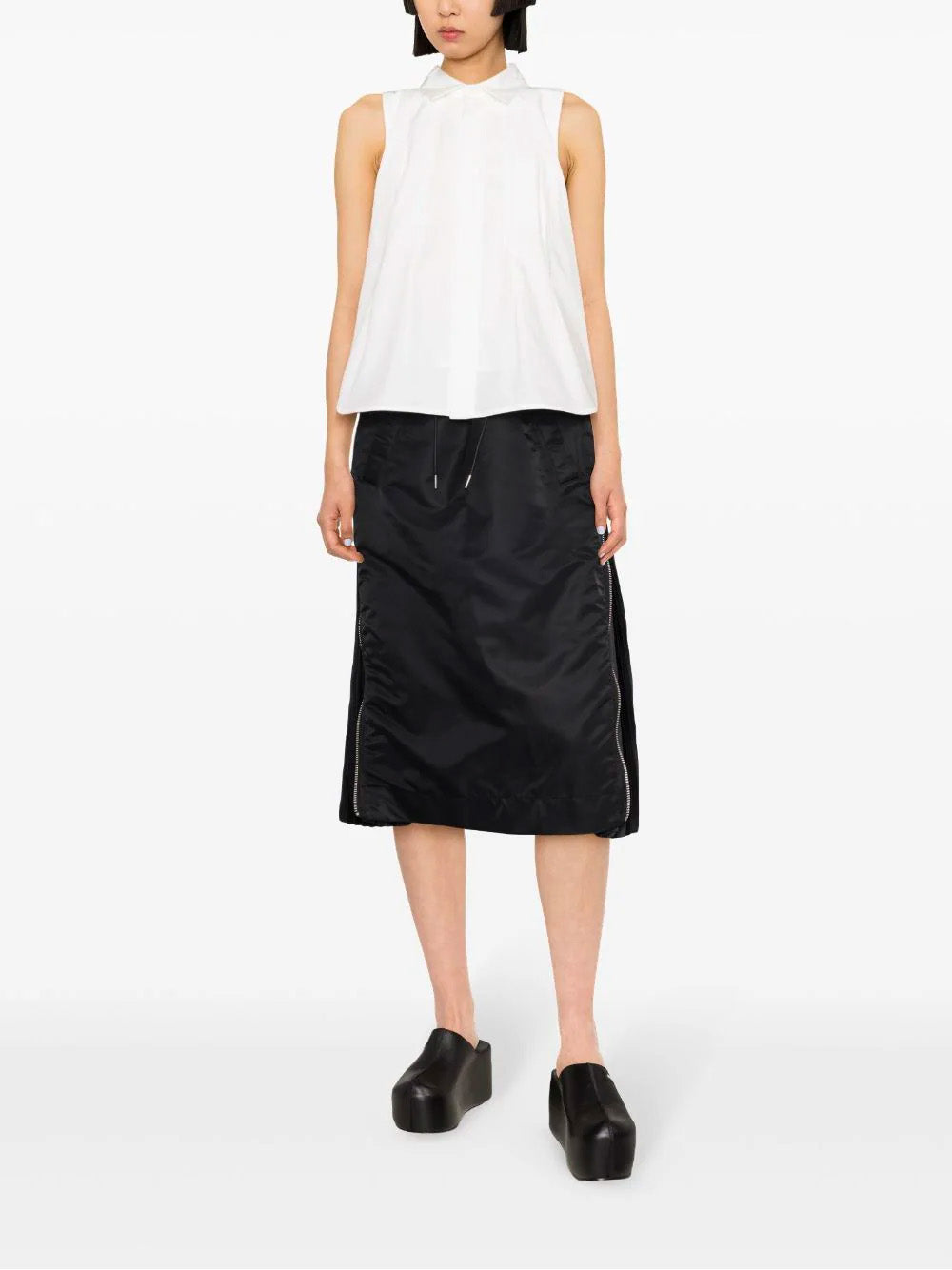Sleeveless Cotton Buttondown