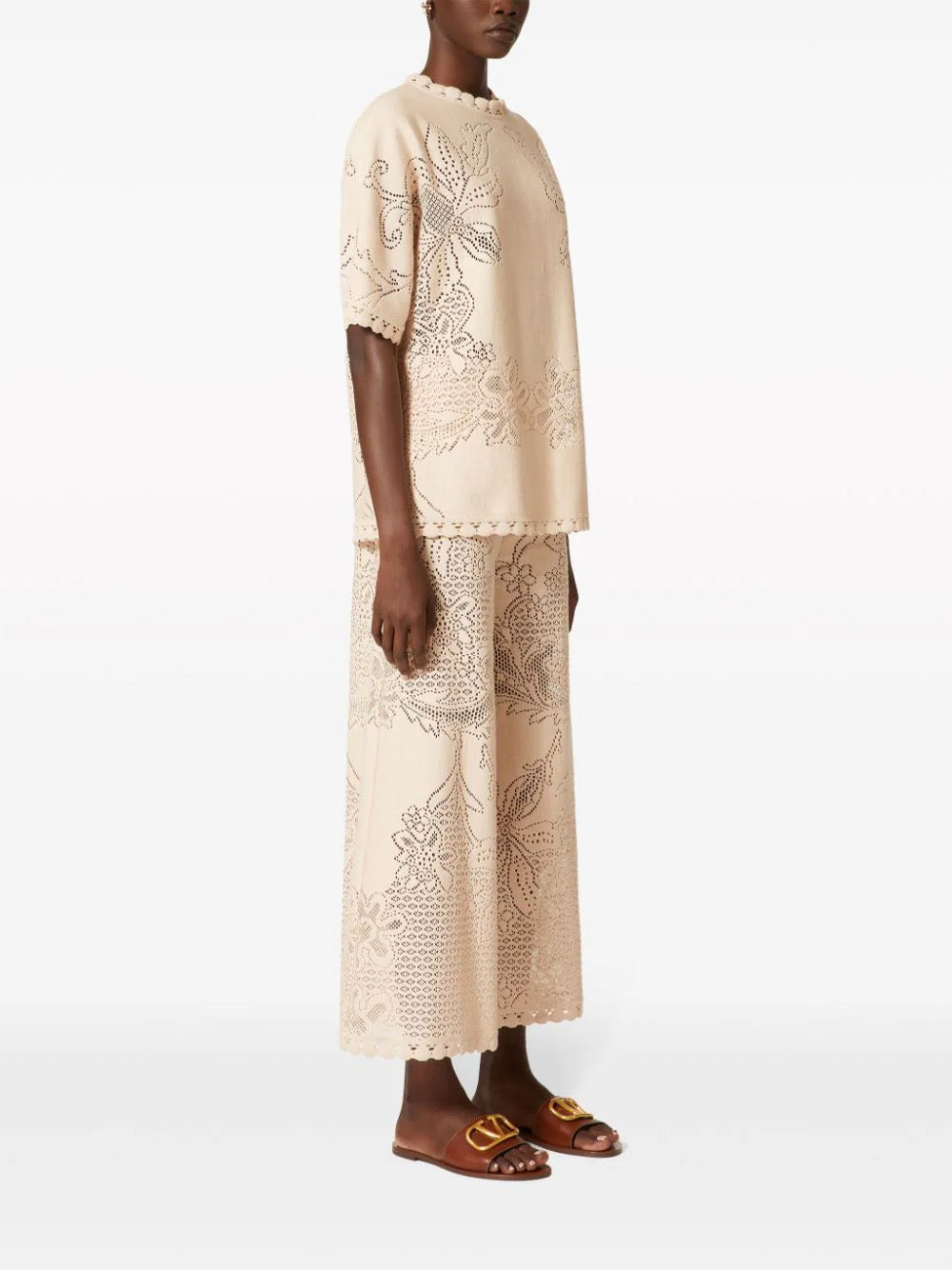 Floral Embroidered Tee