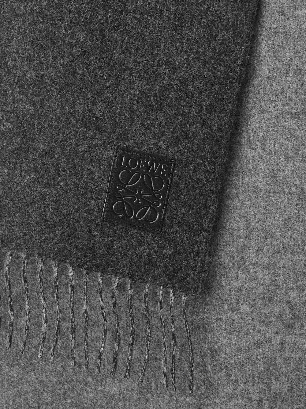 Wool and Cashmere Scarf