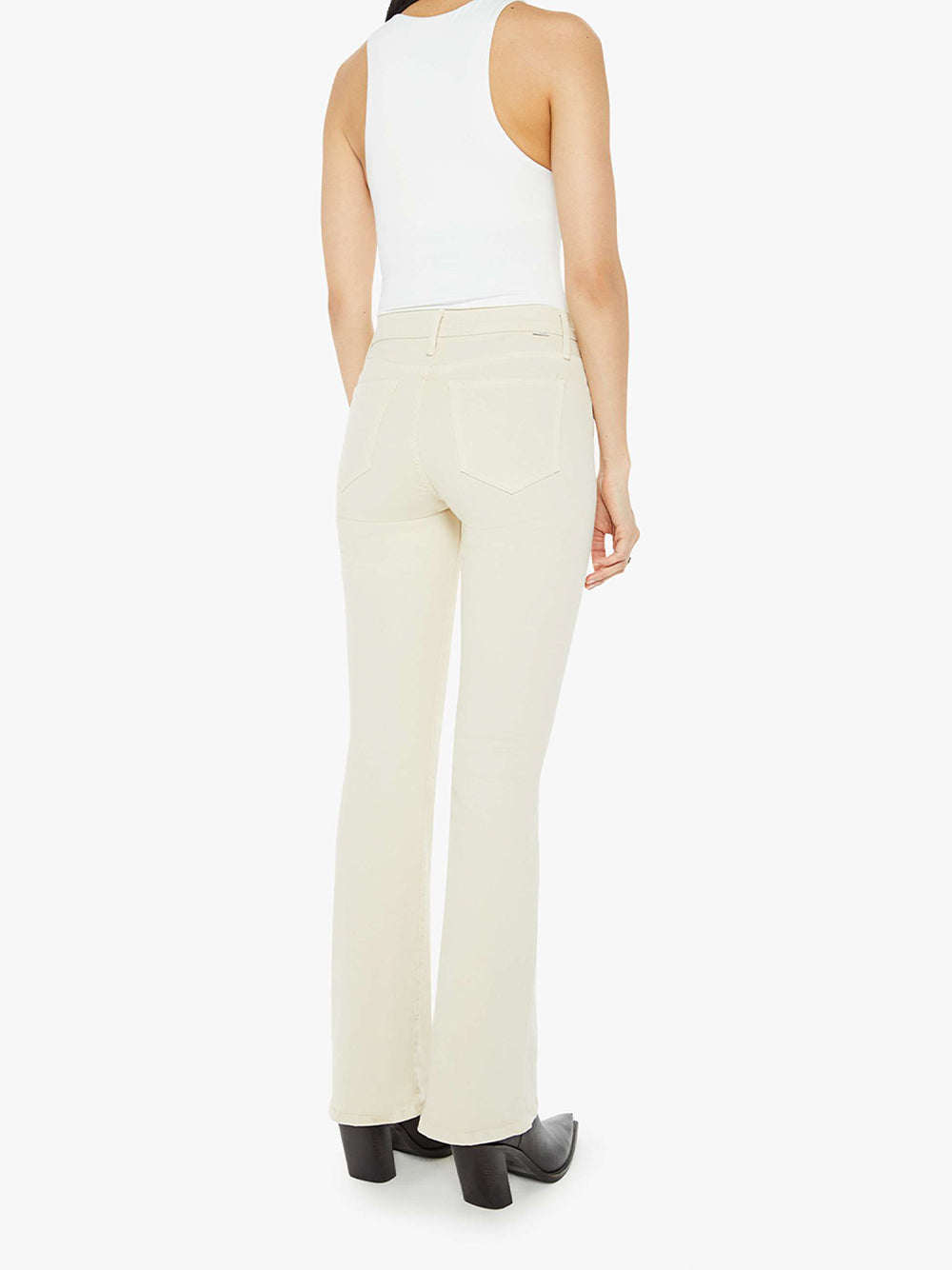The Weekender Sneak Jean