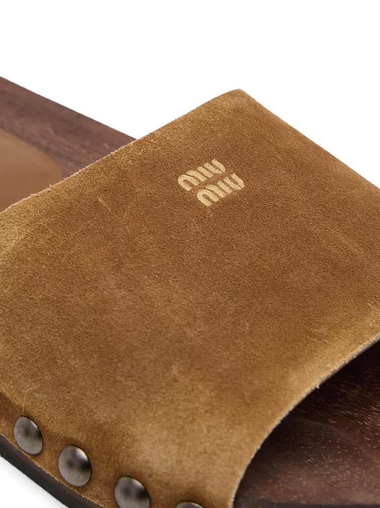 【関税&送料込】Miu Miu Brown Suede Clogs Miu Miu faded-suede Clogs | Brown | FARFETCH CA