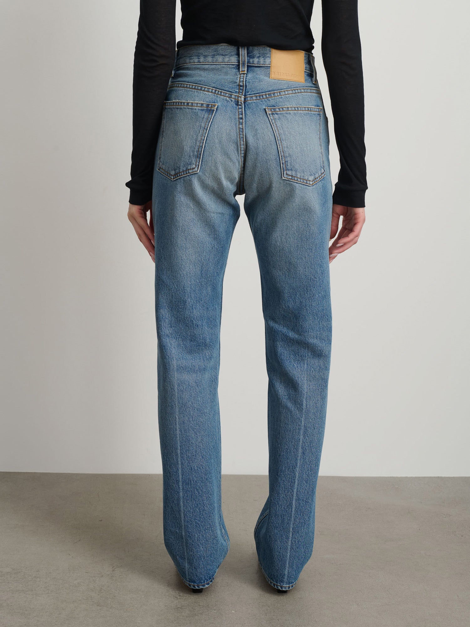 Mira Jeans