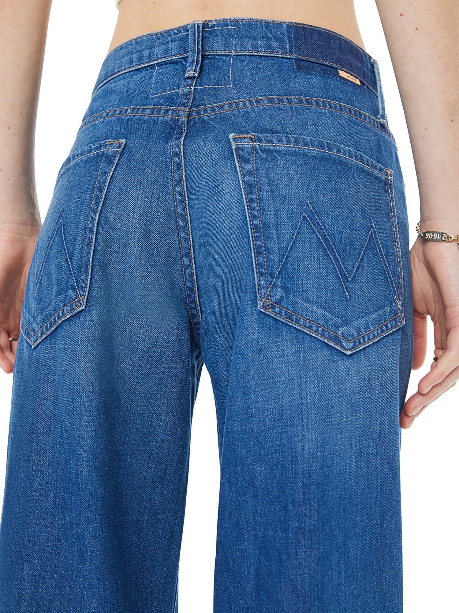 Mid Rise Maven Skimp Jeans
